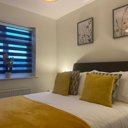 Gladstone Apartments By Bluebell Rooms Саутхамптън Екстериор снимка